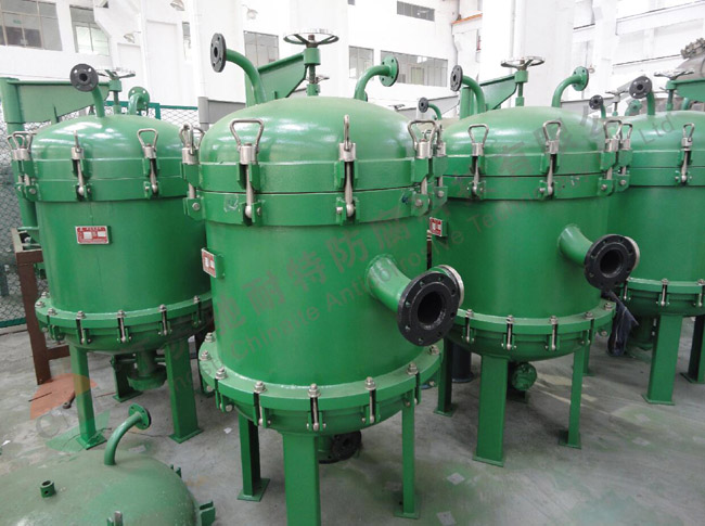 CNT069-8芯多袋過濾機(halar噴涂)