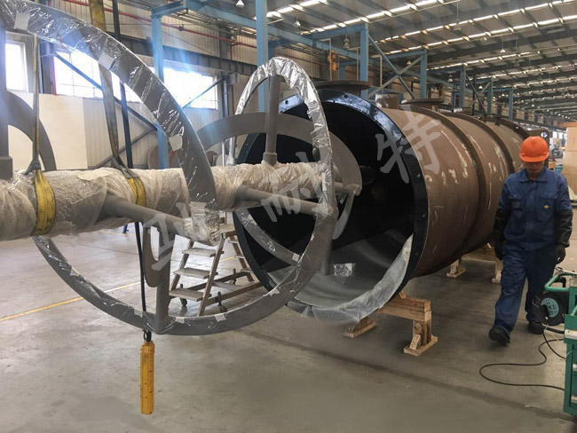 CNT075-混料機絞龍安裝(halar噴涂)